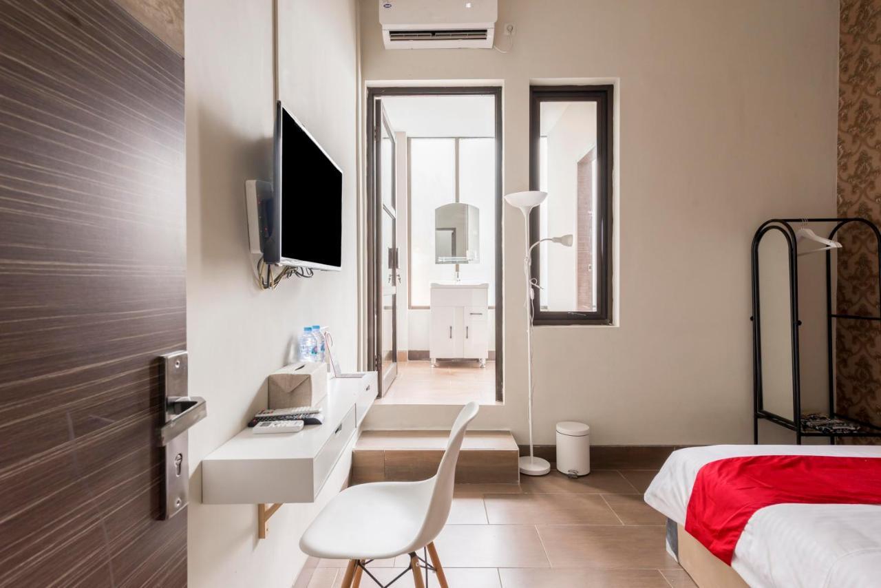 Reddoorz Near Grand City Mall 2 Surabaja Zewnętrze zdjęcie