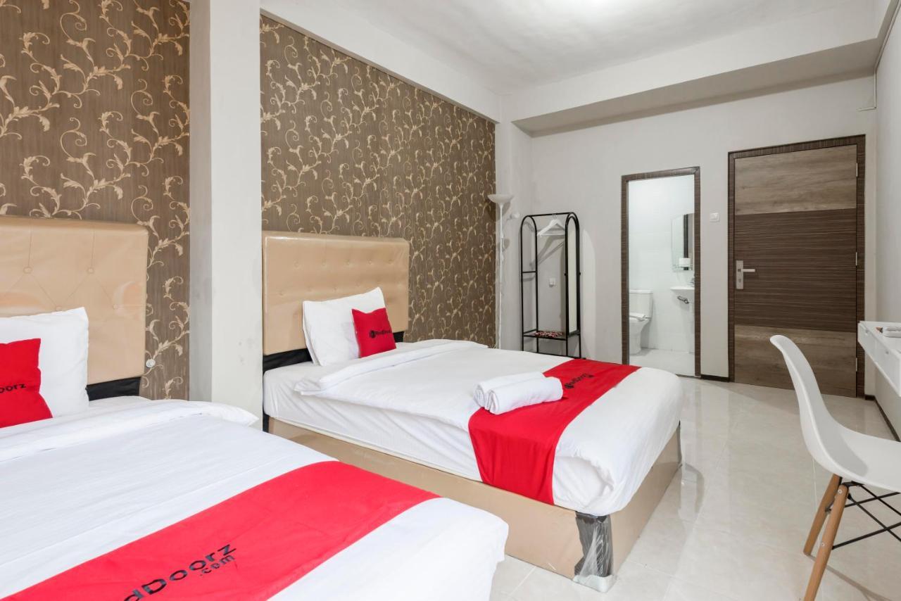 Reddoorz Near Grand City Mall 2 Surabaja Zewnętrze zdjęcie